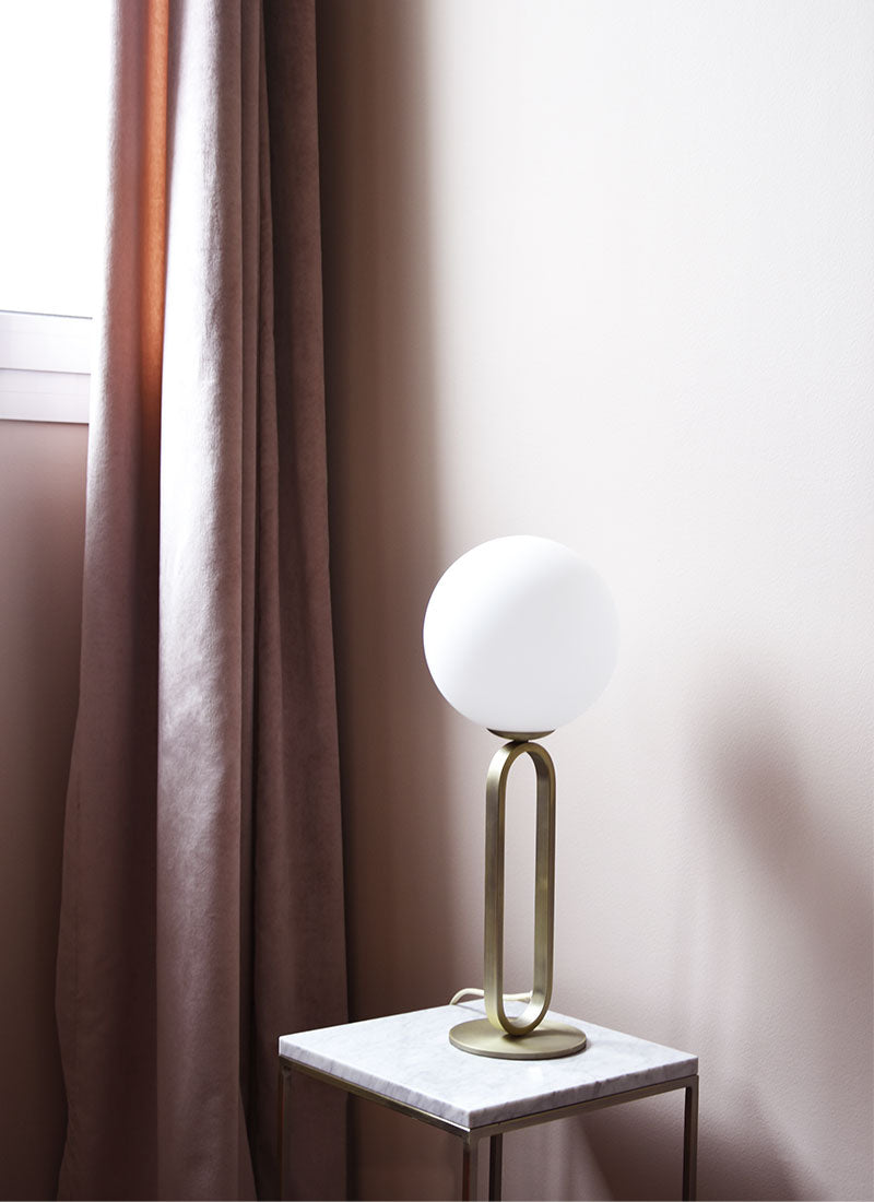 Cime table lamp