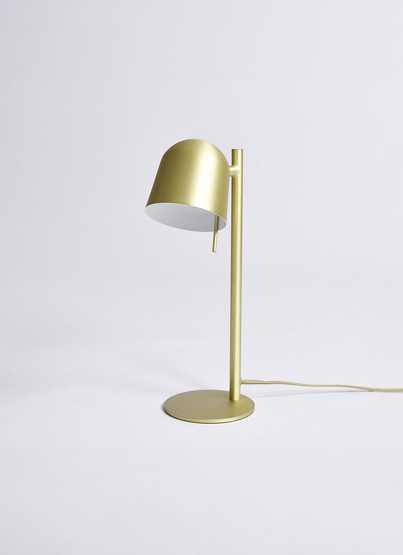 Ho table lamp